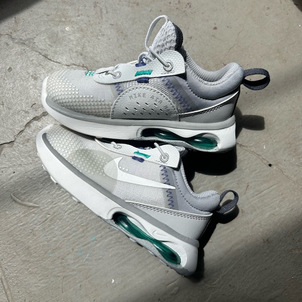 BNWOB Nike Air Max 2021 (TD) (Infant/Toddler) sz 7c Photon Dust/Clear Emerald